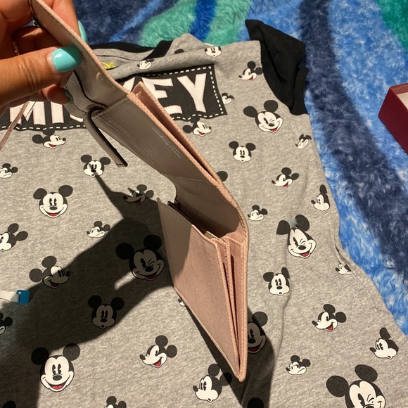 AUTHENTIC SALVATORE FERRAGAMO wallet - Picture 6 of 8